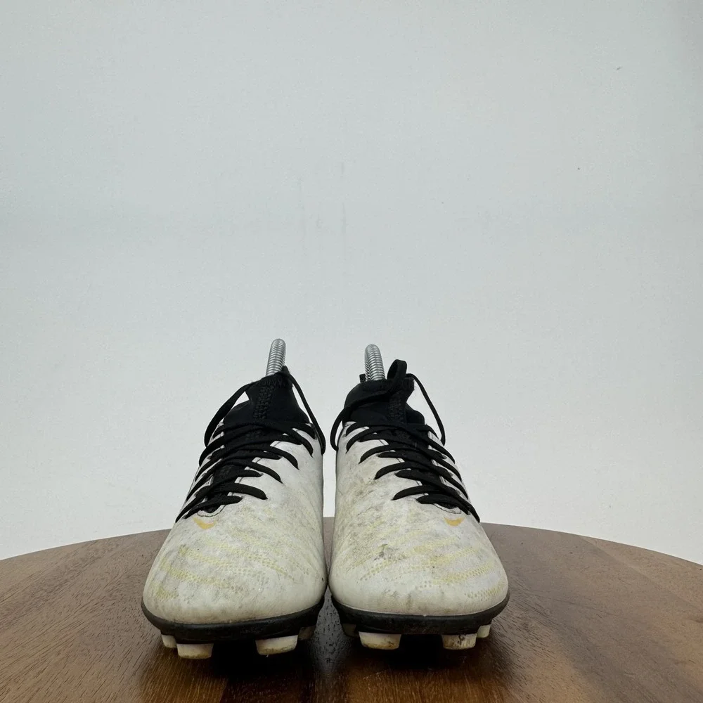 Big Kids Nike Phantom Luna 2 Club MG GS Mad Ready Pack Soccer Shoes Size 1 Y GUC